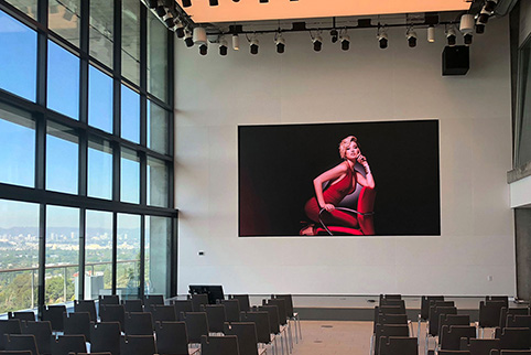 LED Wall Display for Meeting Room